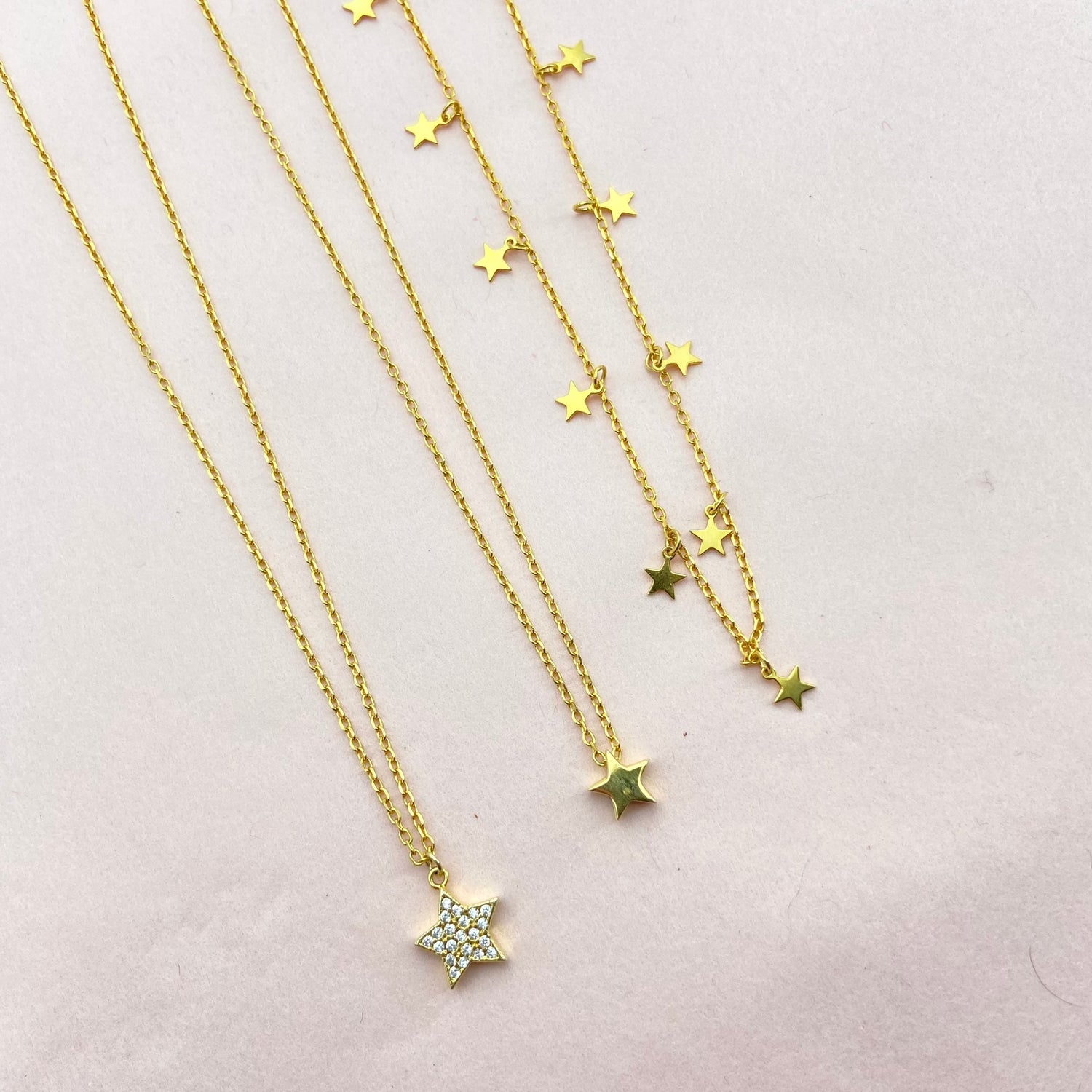 Collier pendentif étoile