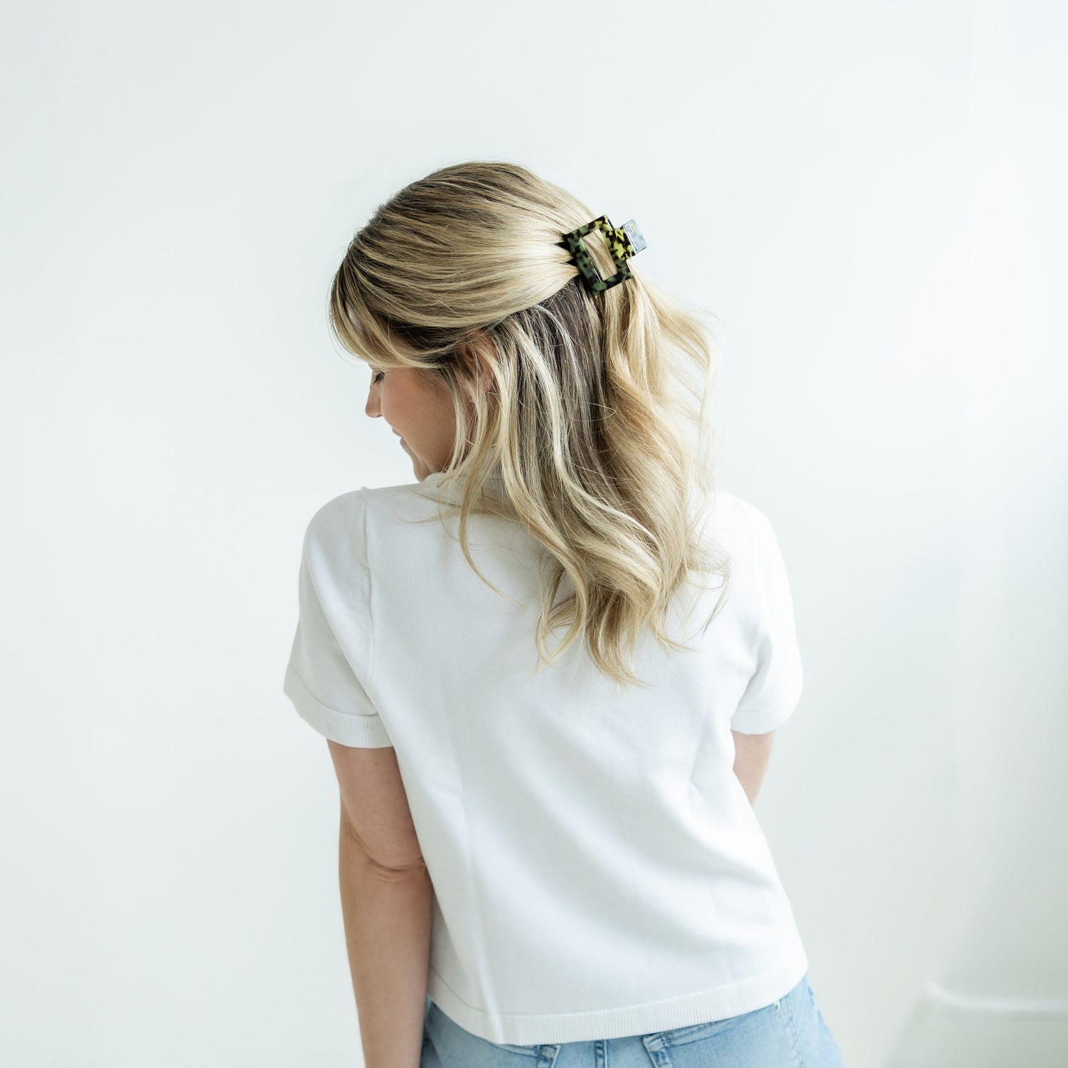 Haarklammer Pizzicato Minimalist Olive Leo Small halbhohe Frisur mittellanges Haar