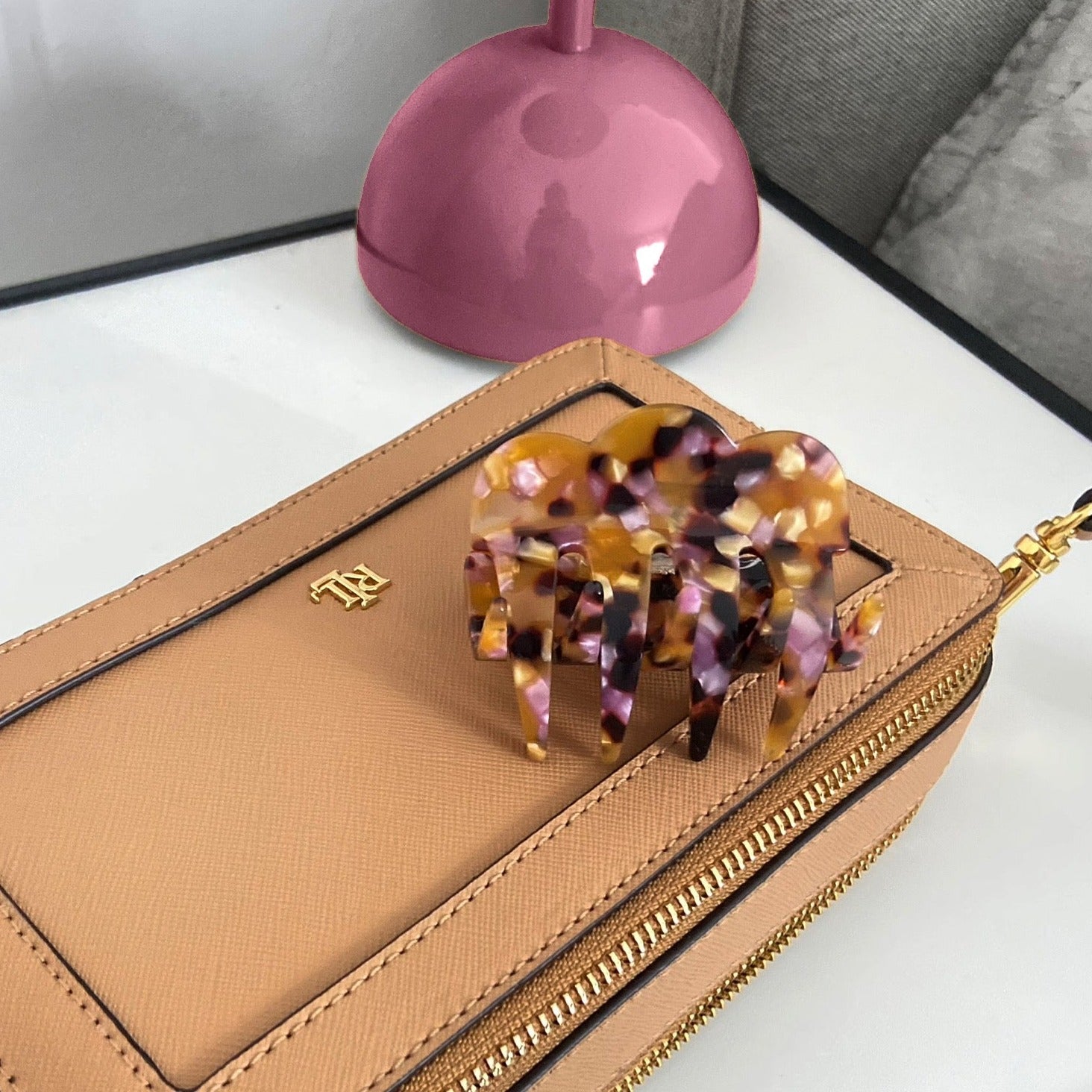 Muni hair clip in cognac pink