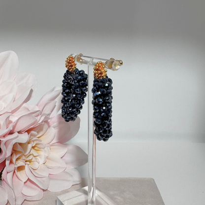 Bloom Heart Midnight Blue mit Herz aus facettierten Glasperlen von Pizzicato
