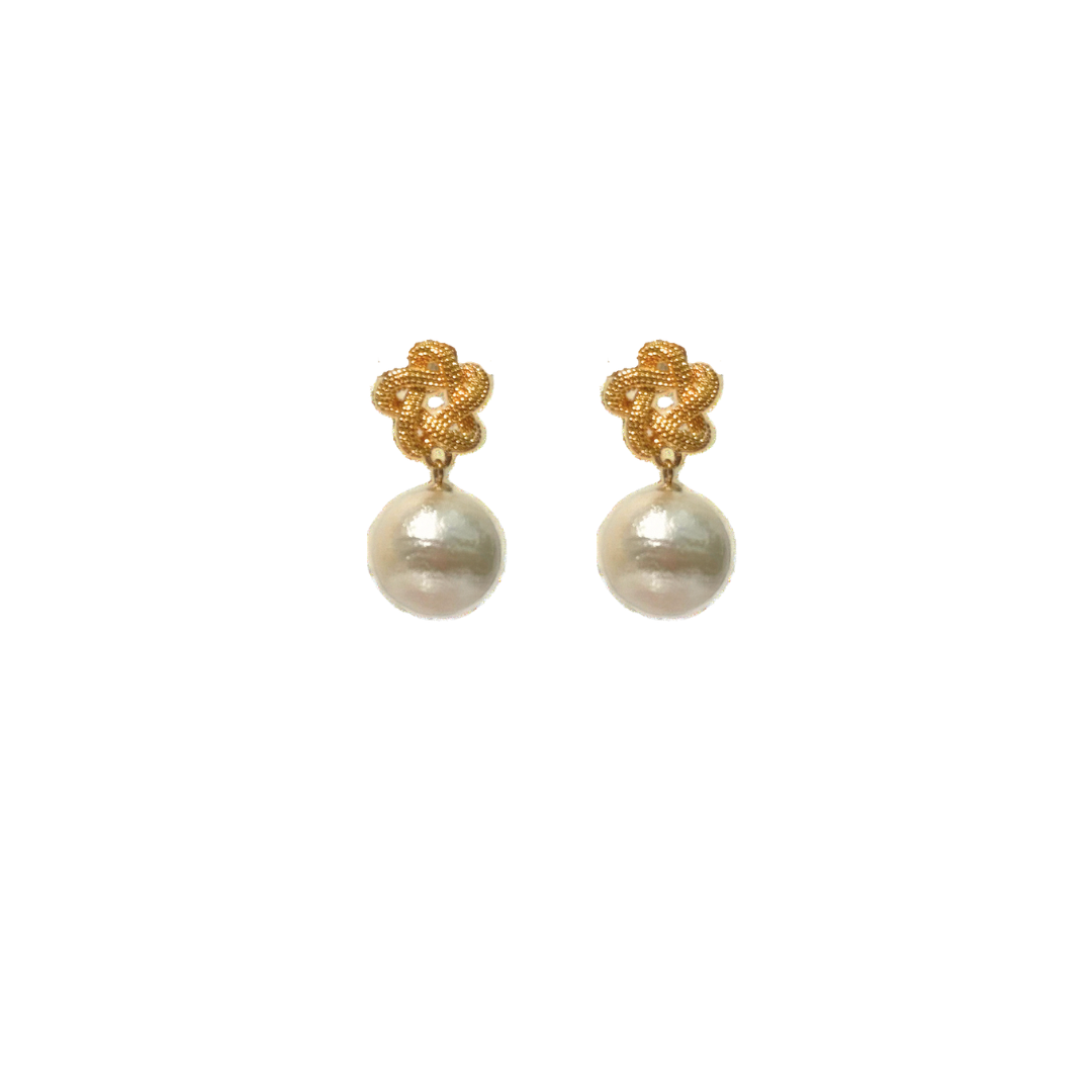 Eternity Champagne Pearl Ohrringe mit großer Baumwollperle von Pizzicato
