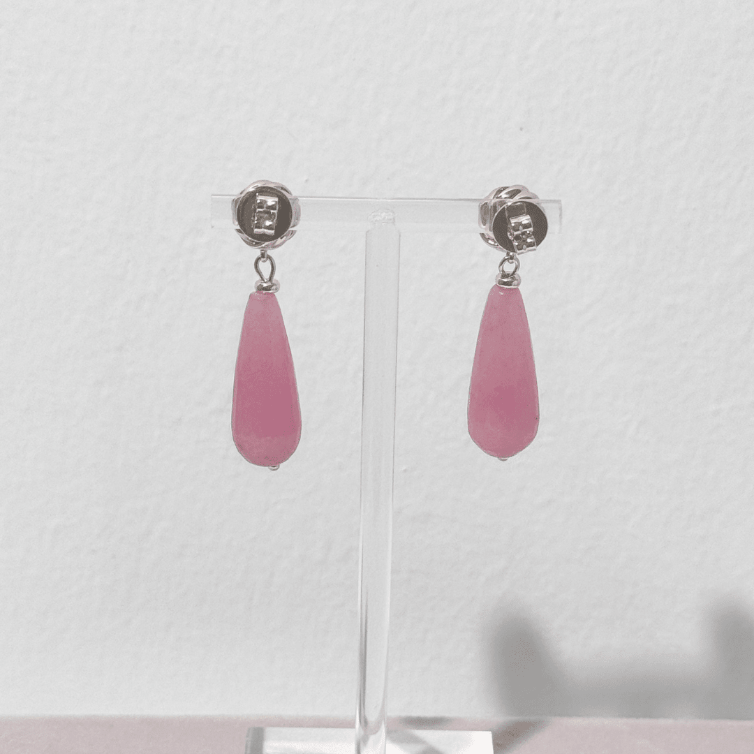 Detailansicht der Knotted Statement Ohrringe in Peony Blush