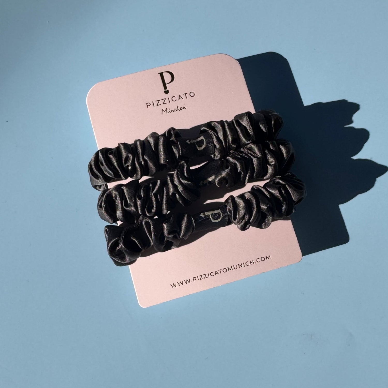 Pizzicato 3er Set schmale Seidenscruncies in Farbe Moon Grey