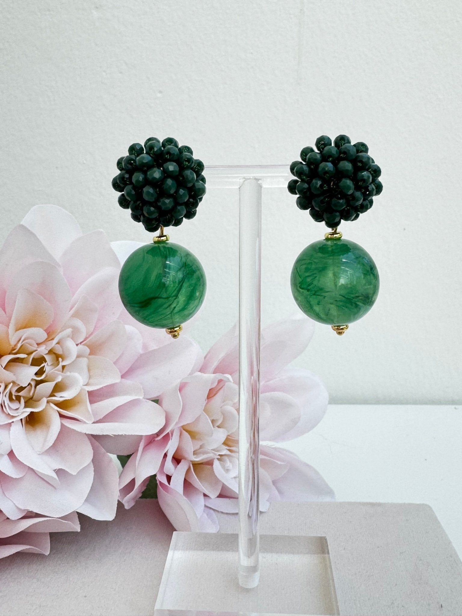 Pizzicato - Statement Ohrringe - Beaded Forest Green - 