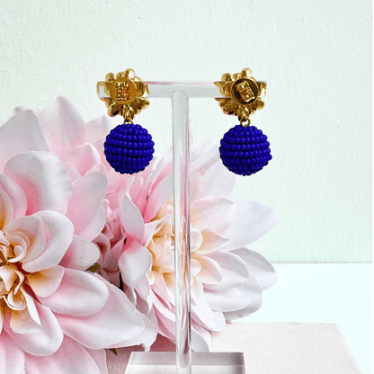 Dahlia Royal Blue handmontierte Statement Ohrringe aus München
